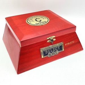 Camacho Select Cigar Box, EMPTY.